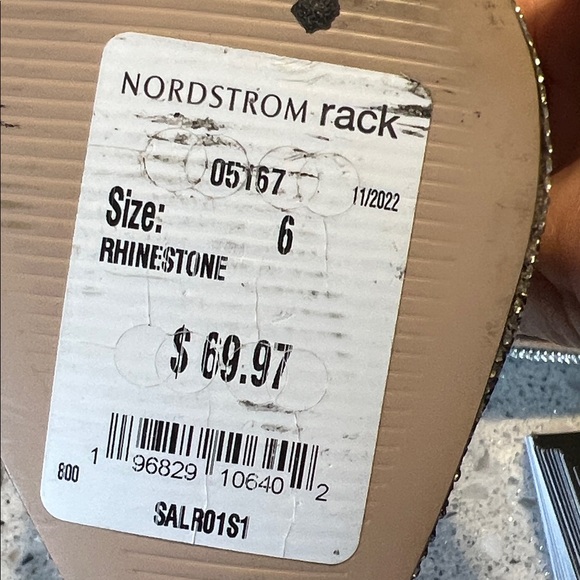 Steve Madden Glittering Silver Heels Size 6 - Picture 12 of 14